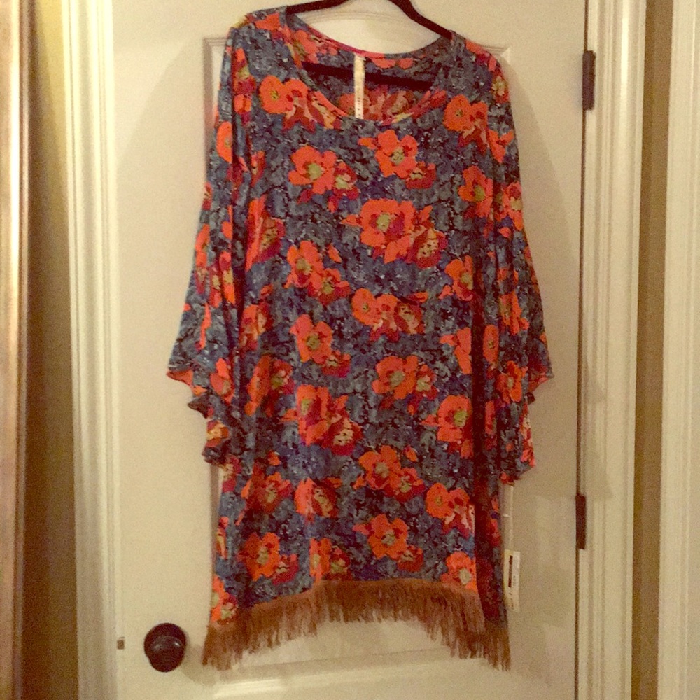NWT Uncle frank ruffle sleeve dress with fringe